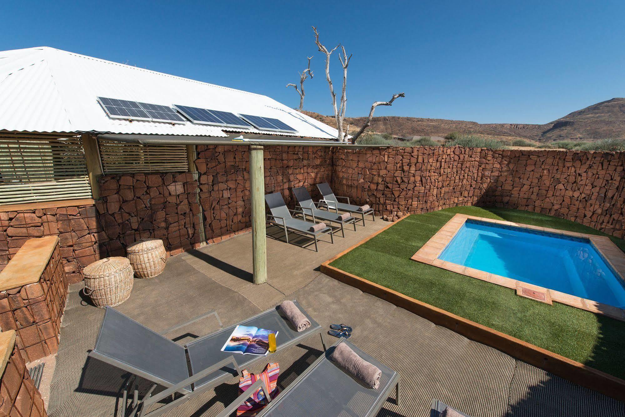 Etendeka Mountain Camp Damaraland Exterior foto